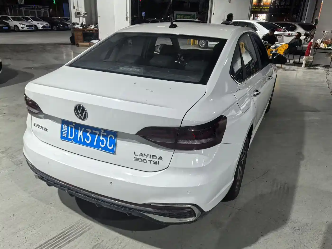 Volkswagen Lavida 2023 1.5L Auto Five Million Edition фото 3