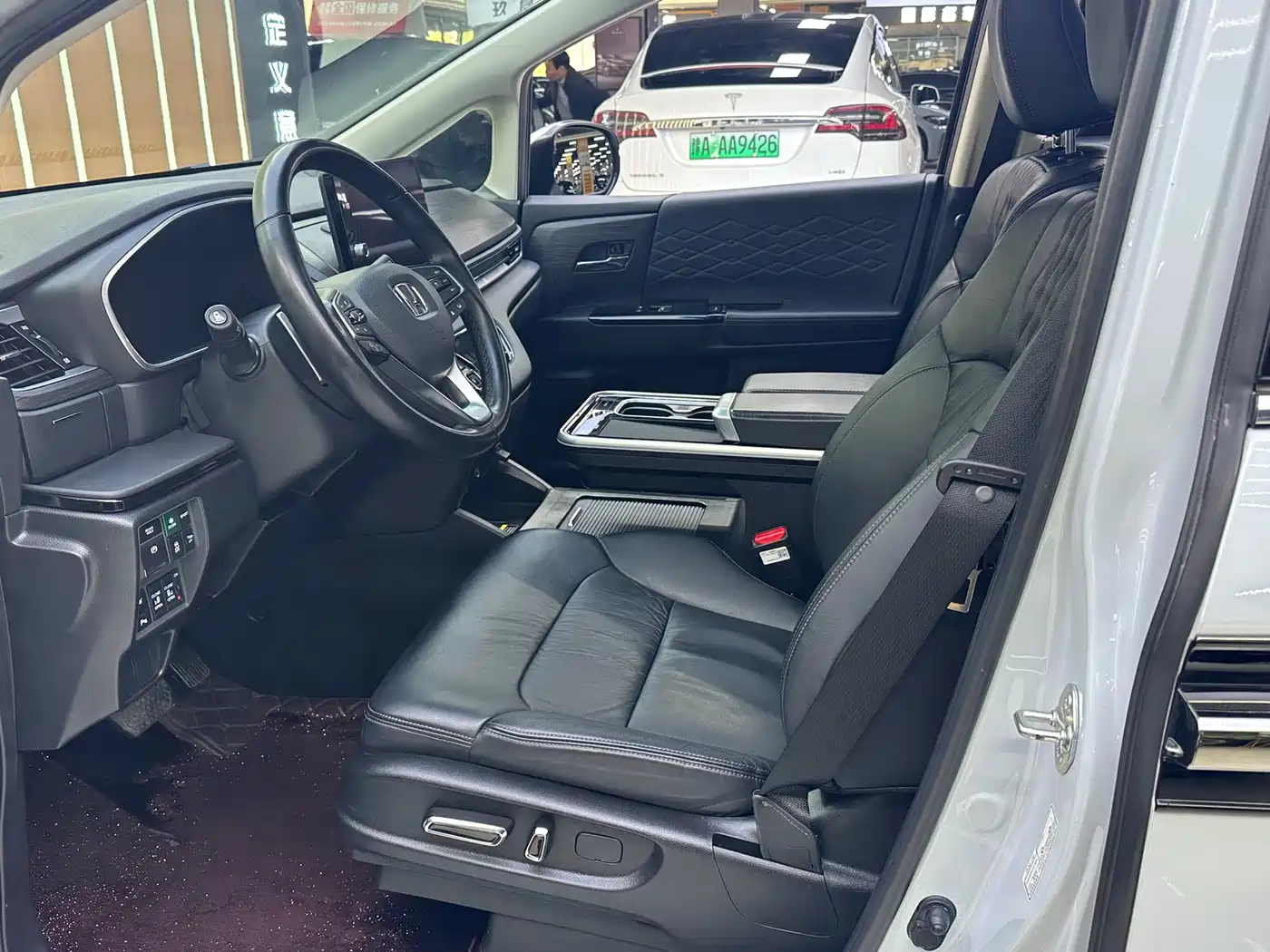 Honda Elysion 2024 2024 2.0L e:HEV Luxury Edition