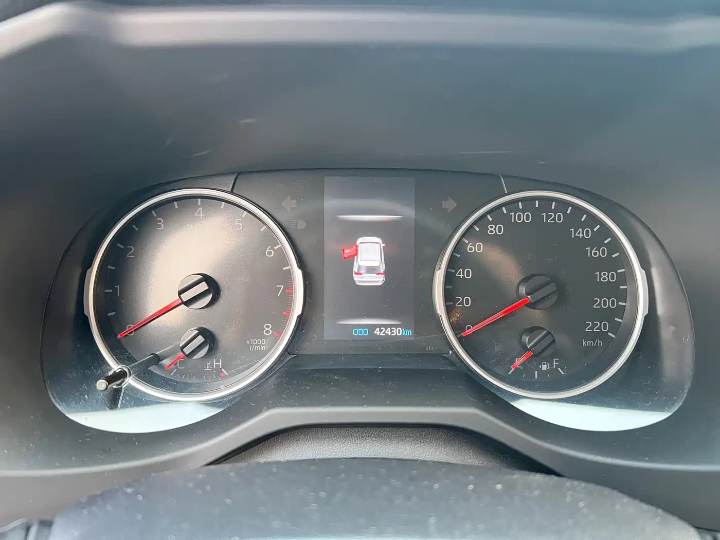 Toyota RAV4 Rongfang 2022 2.0L CVT 2WD Urban Edition фото 10