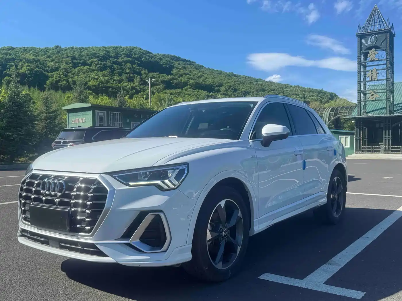 Audi Q3 2023 35 TFSI Fashion Dynamic (1.4T)
