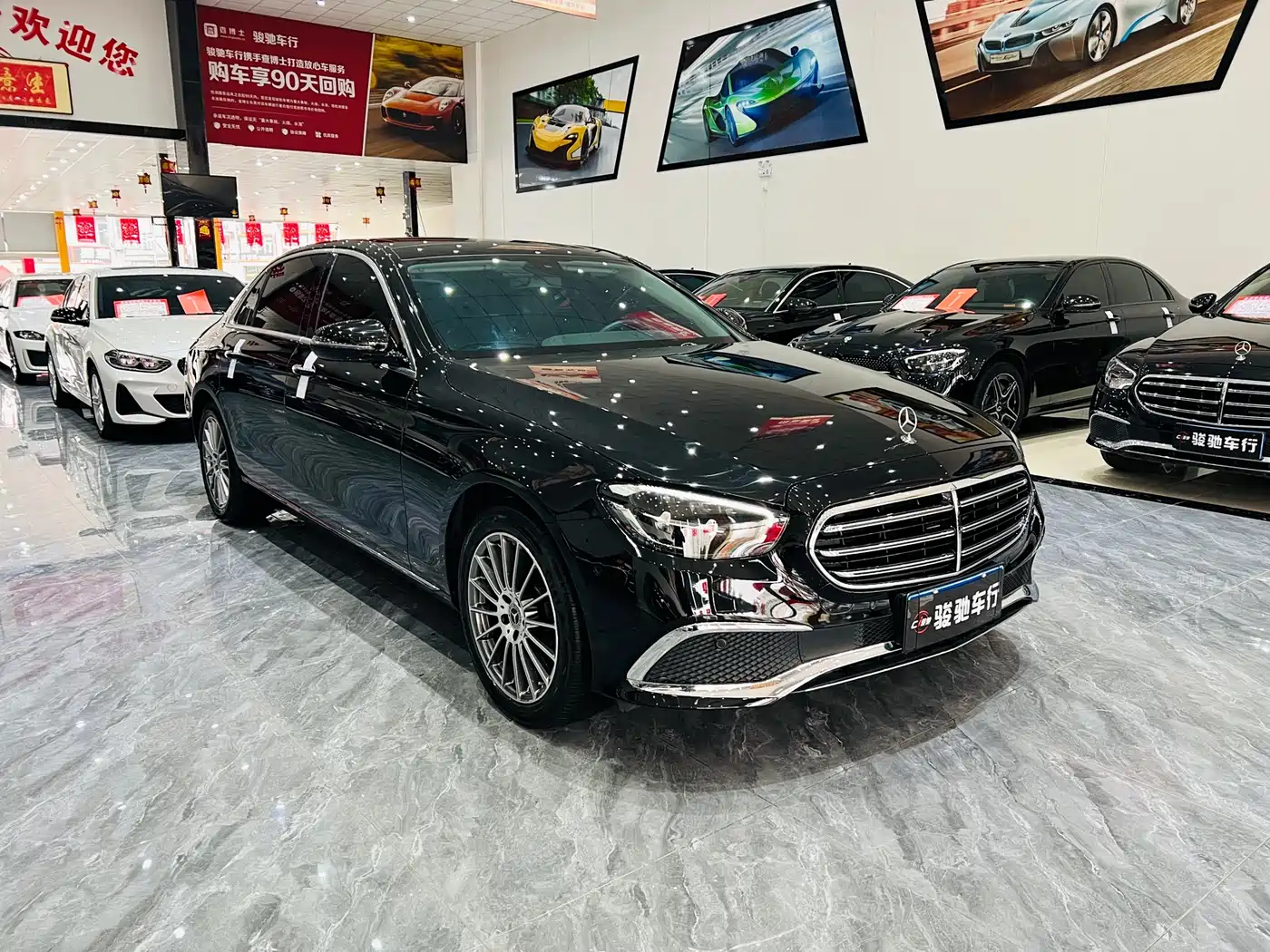 MERCEDES-BENZ E CLASS