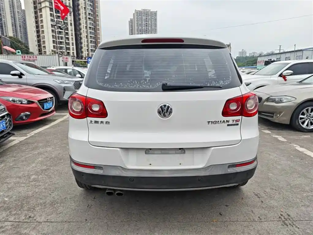 Volkswagen Tiguan 2012 2.0TSI Automatic 4WD Elite Edition фото 4