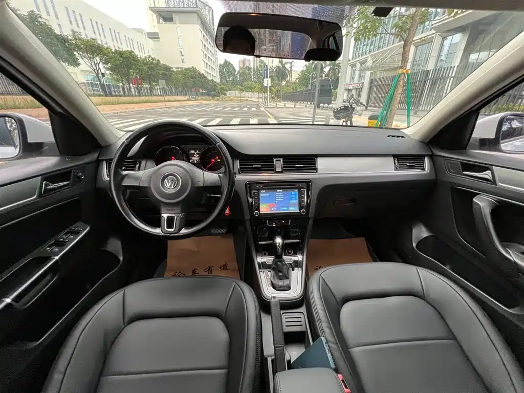 Volkswagen Bora 2015 Quality Edition 1.6L Automatic Fashion фото 5