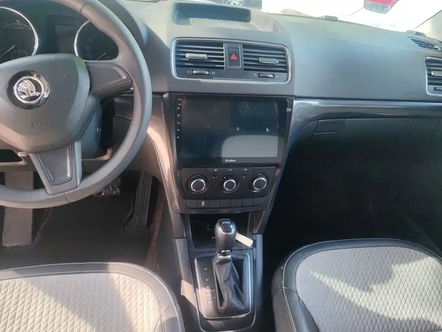 Škoda Yeti 2019 2017 TSI280 DSG Advance