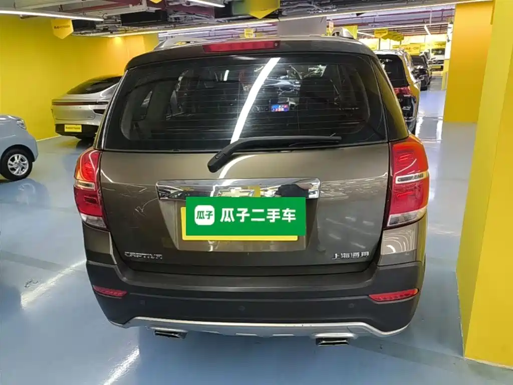 Chevrolet Captiva 2015 2.4L 2WD Urban Edition 7-seater фото 6