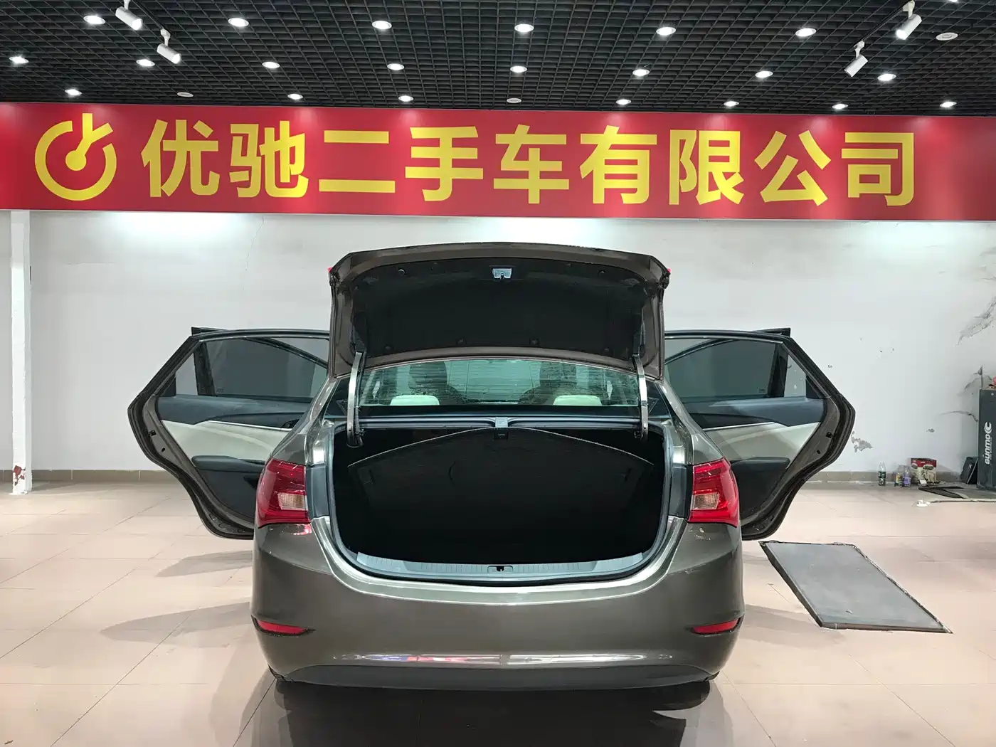 Buick Excelle 2017 15N Automatic Progressive фото 8