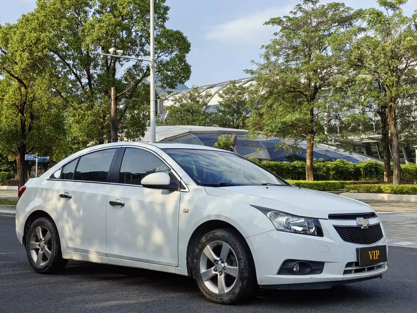 Chevrolet Cruze 2013 Model 1.6L SE AT фото 3