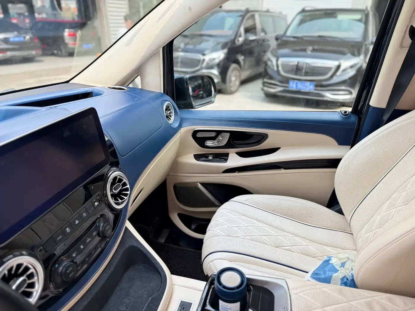 Mercedes-Benz Vito 2018 2.0T Business Edition China VI фото 7