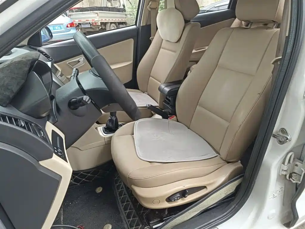 Chery Fengyun 2 2016 2015 1.5L Manual Trend Edition