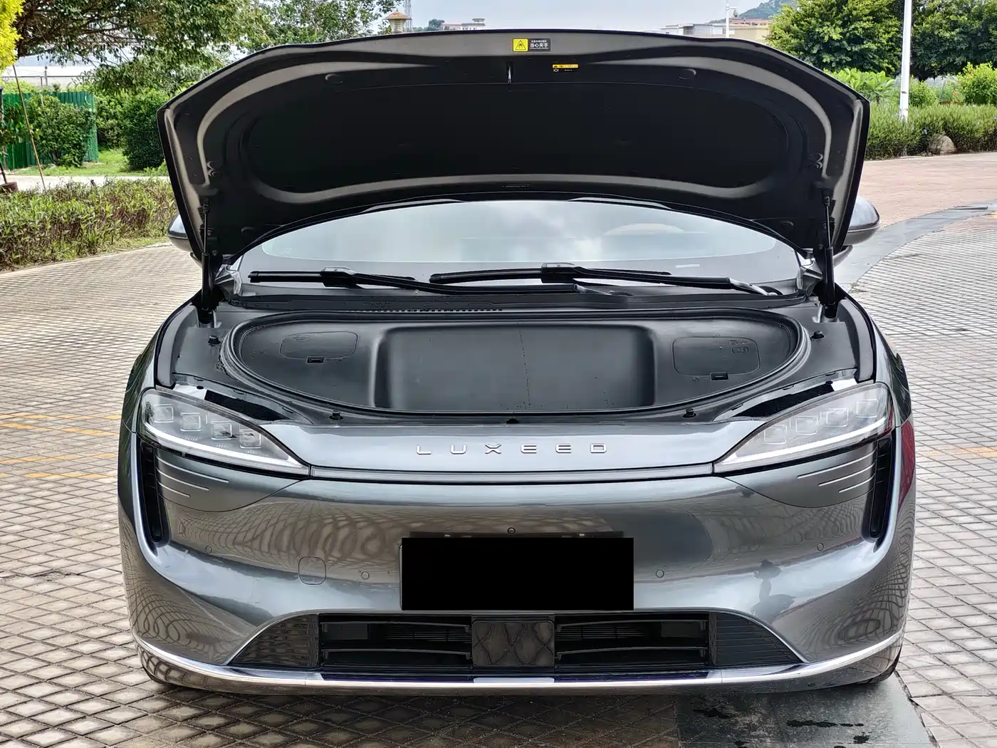 2026 Zhijie Luxeed R7