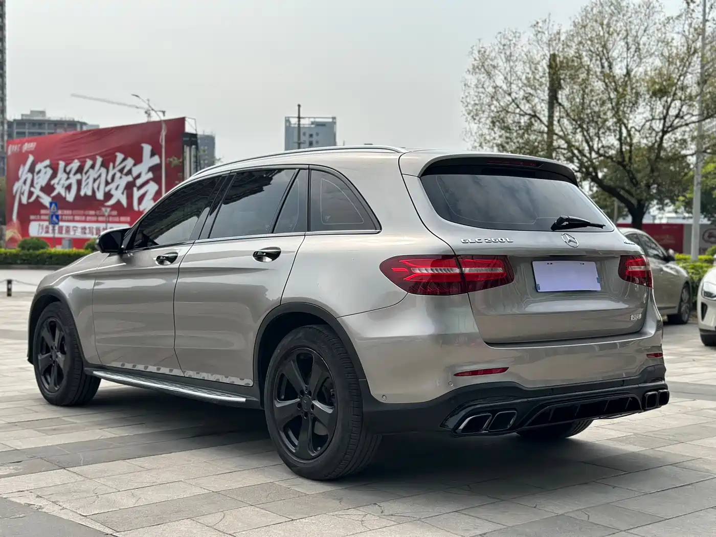 Mercedes-Benz GLC 2019 GLC 260 L 4MATIC Luxury фото 15