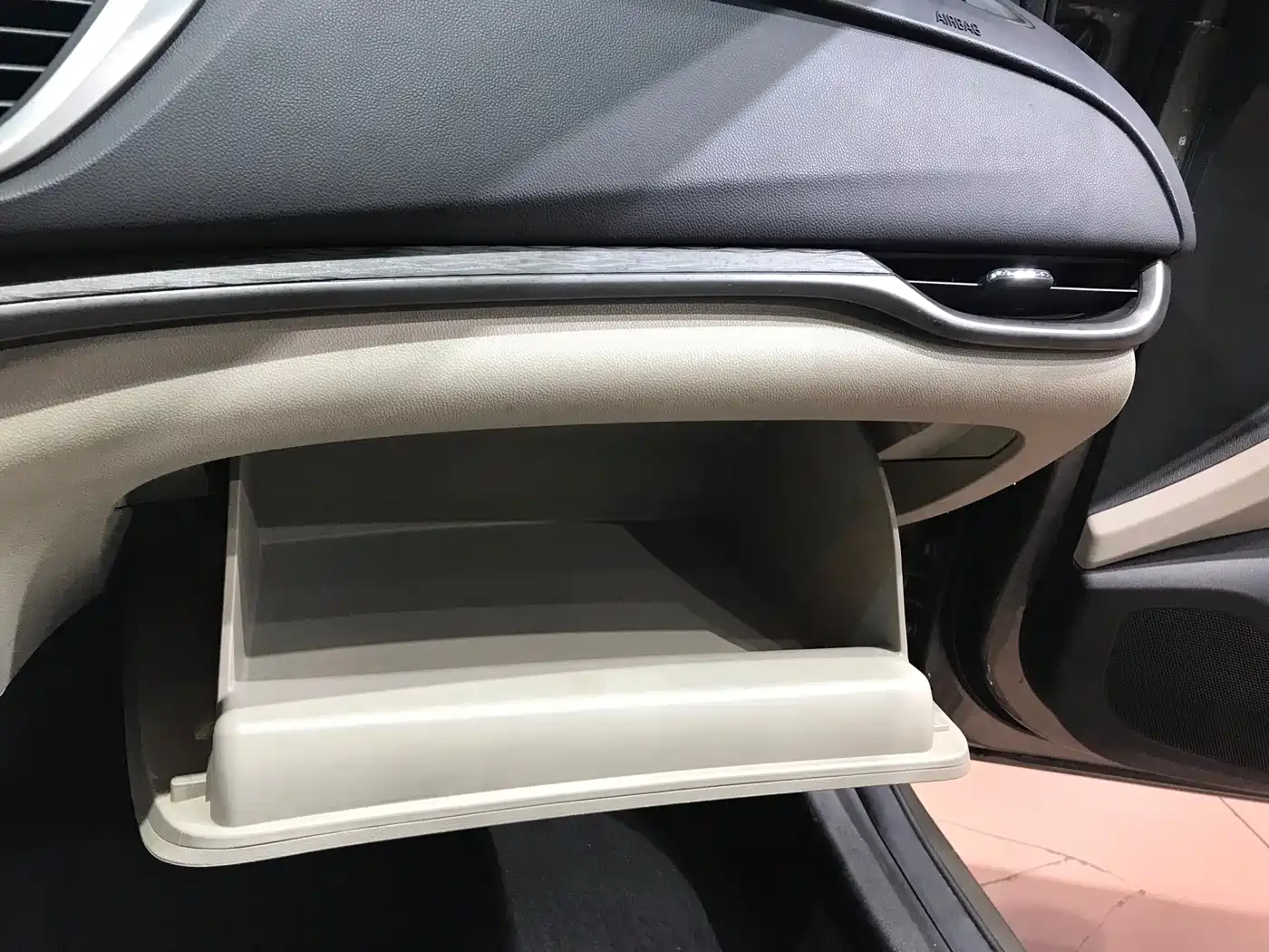 Buick Excelle 2017 15N Automatic Progressive фото 20