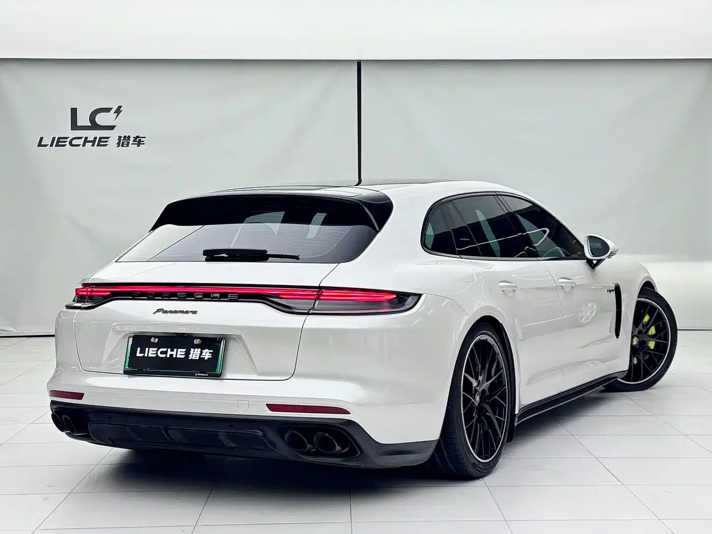 PORSCHE PANAMERA NEW ENERGY