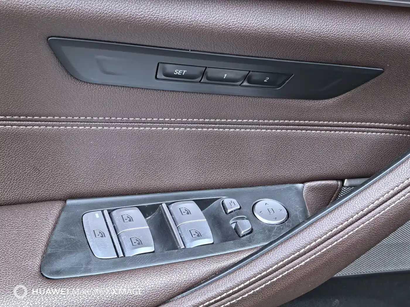 BMW 5 Series 2021 530Li Leading Luxury Package фото 18