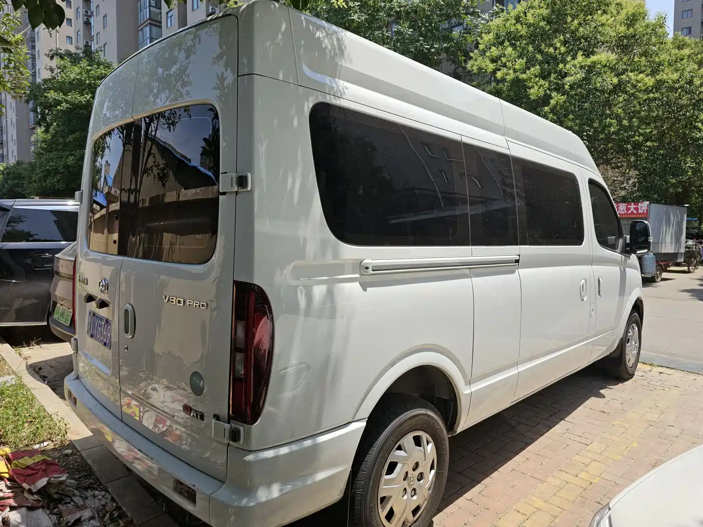 SAIC Maxus Xintu V80 2025 Model PRO Aoyun 2.0T Automatic Long Wheelbase Medium Roof 6/7/8/9-seater фото 8