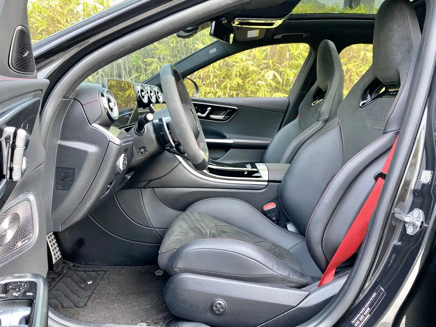 Mercedes-Benz C-Class AMG 2024 AMG C 43 4MATIC Special Edition фото 12