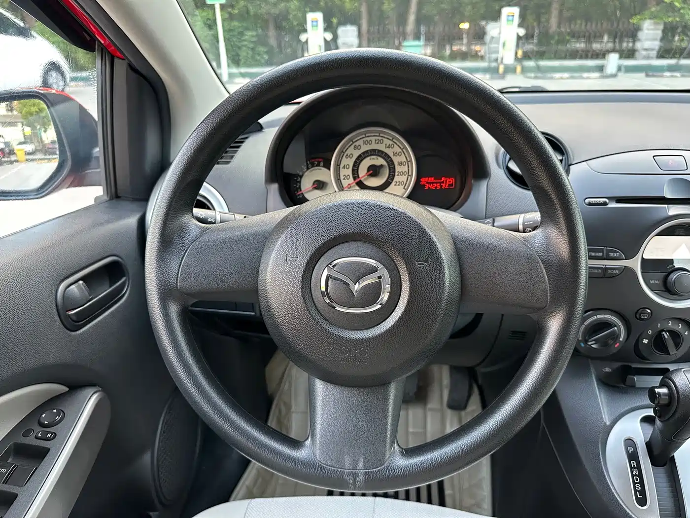 Mazda 2 2012 2011 XuanDong 1.3L Automatic Standard