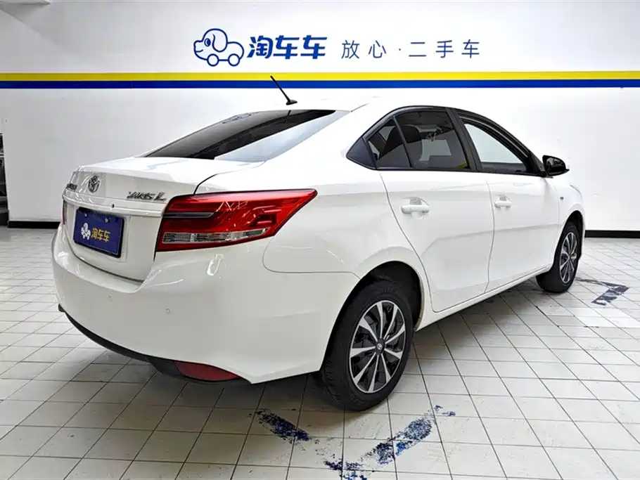 Toyota YARiS L Zhi Xuan 2022 1.5L CVT Leading PLUS Edition фото 3