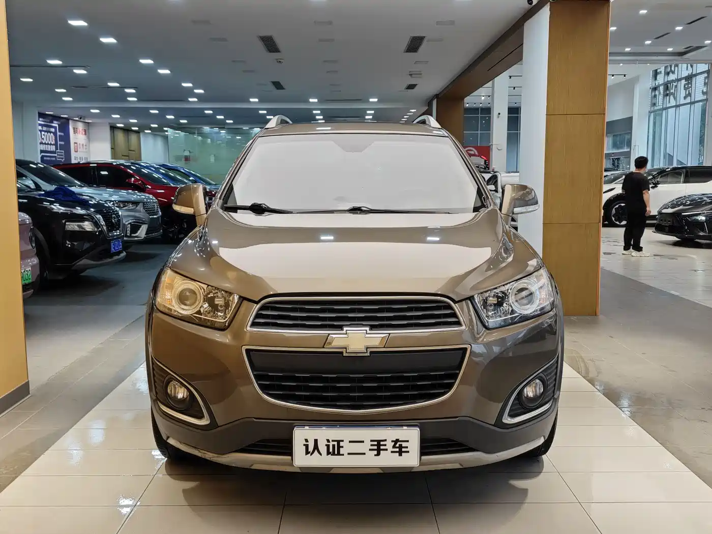 Chevrolet Captiva 2017 2.4L 2WD Urban Edition 5-Seater фото 3