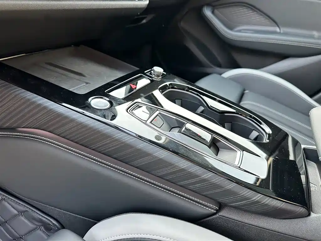 Audi A5L 2025 2.0T Sport Edition Plus фото 15
