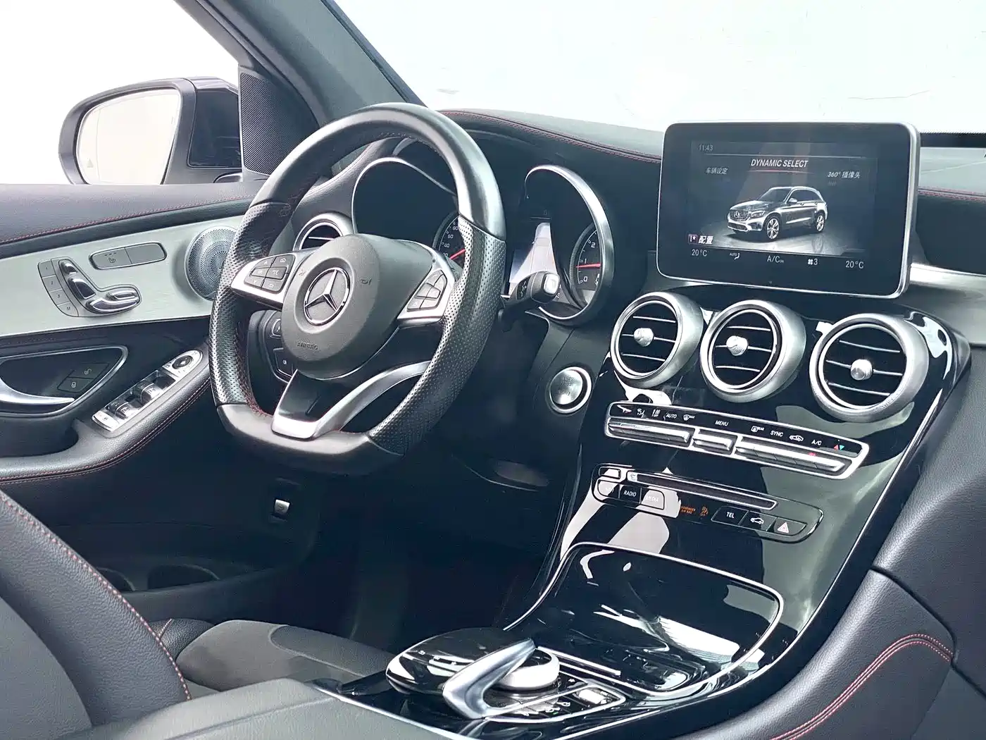 Mercedes-Benz GLC AMG 2017 AMG GLC 43 4MATIC Special Edition фото 14