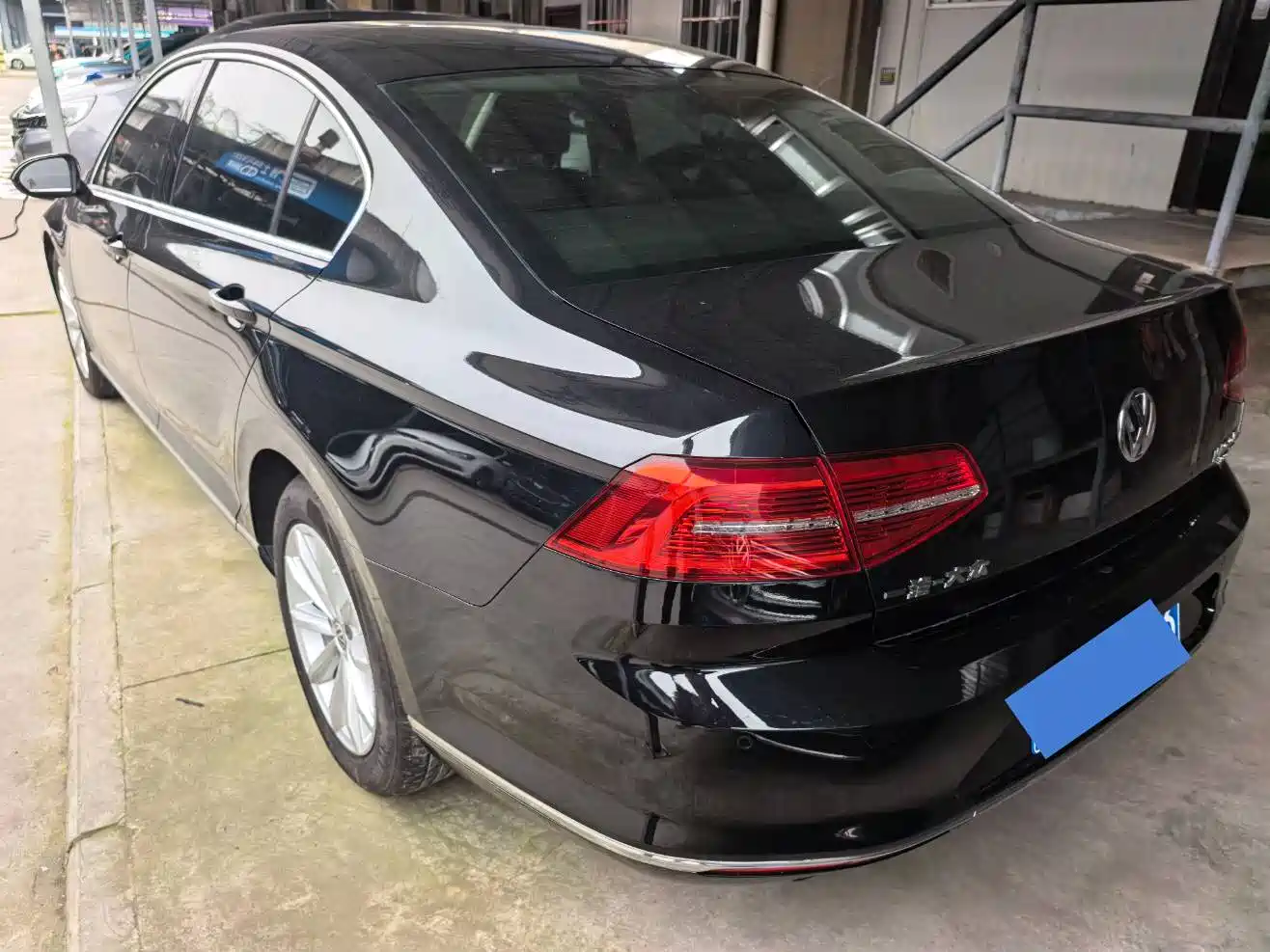 Volkswagen Magotan 2017 330TSI DSG Leading фото 13