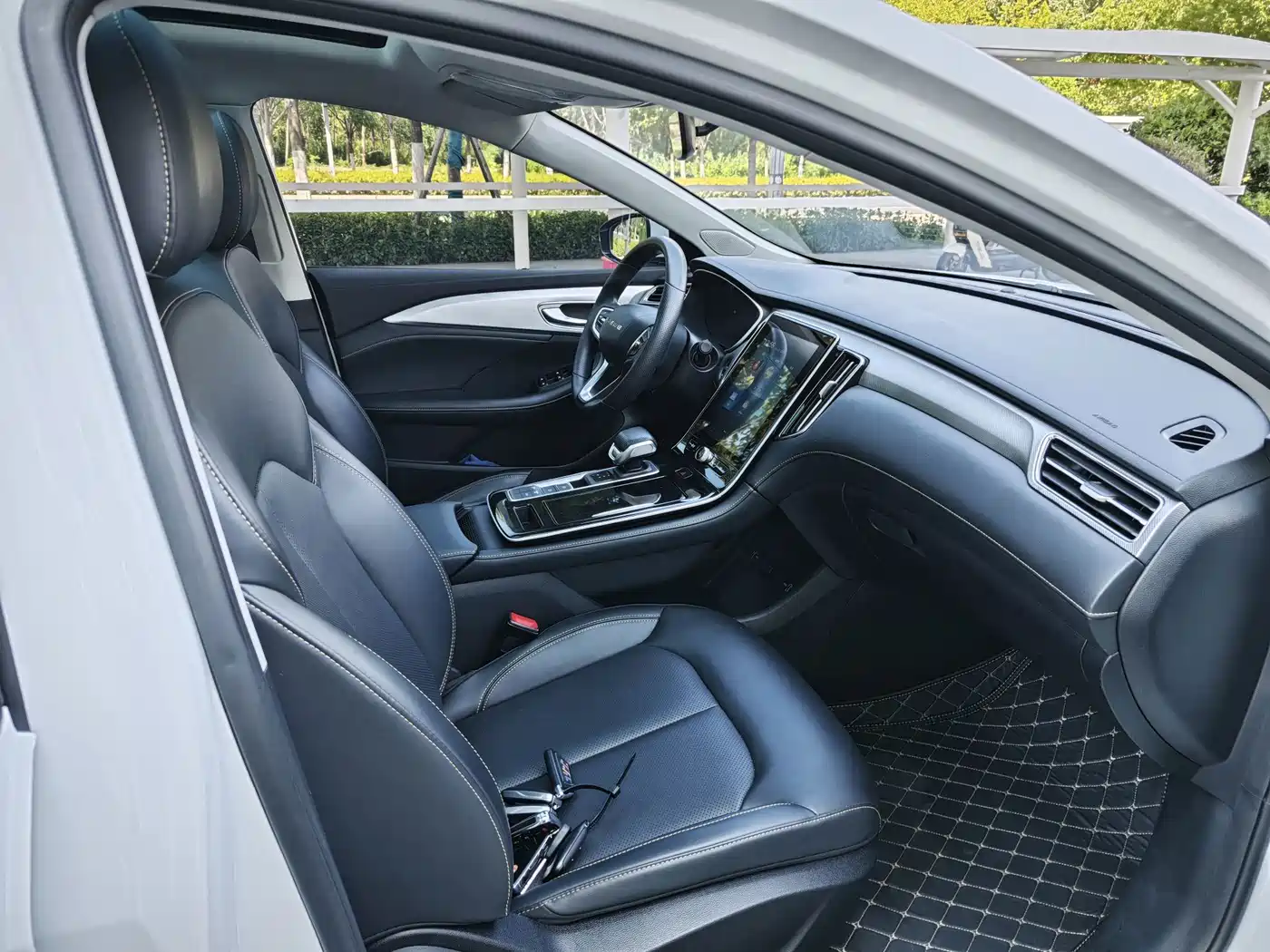Roewe i6 MAX EV 2024 2023 EV 420 Sunroof Special Edition