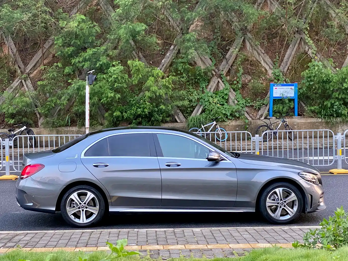Mercedes-Benz C-Class 2019 Facelift C 260 L Sport фото 4