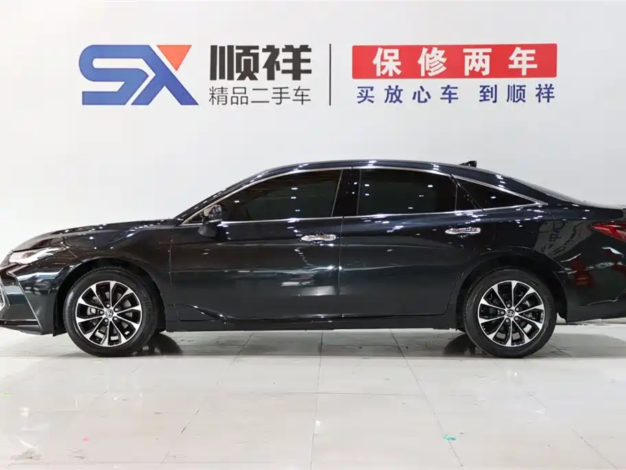 Toyota Avalon 2022 2.5L Luxury Edition фото 6