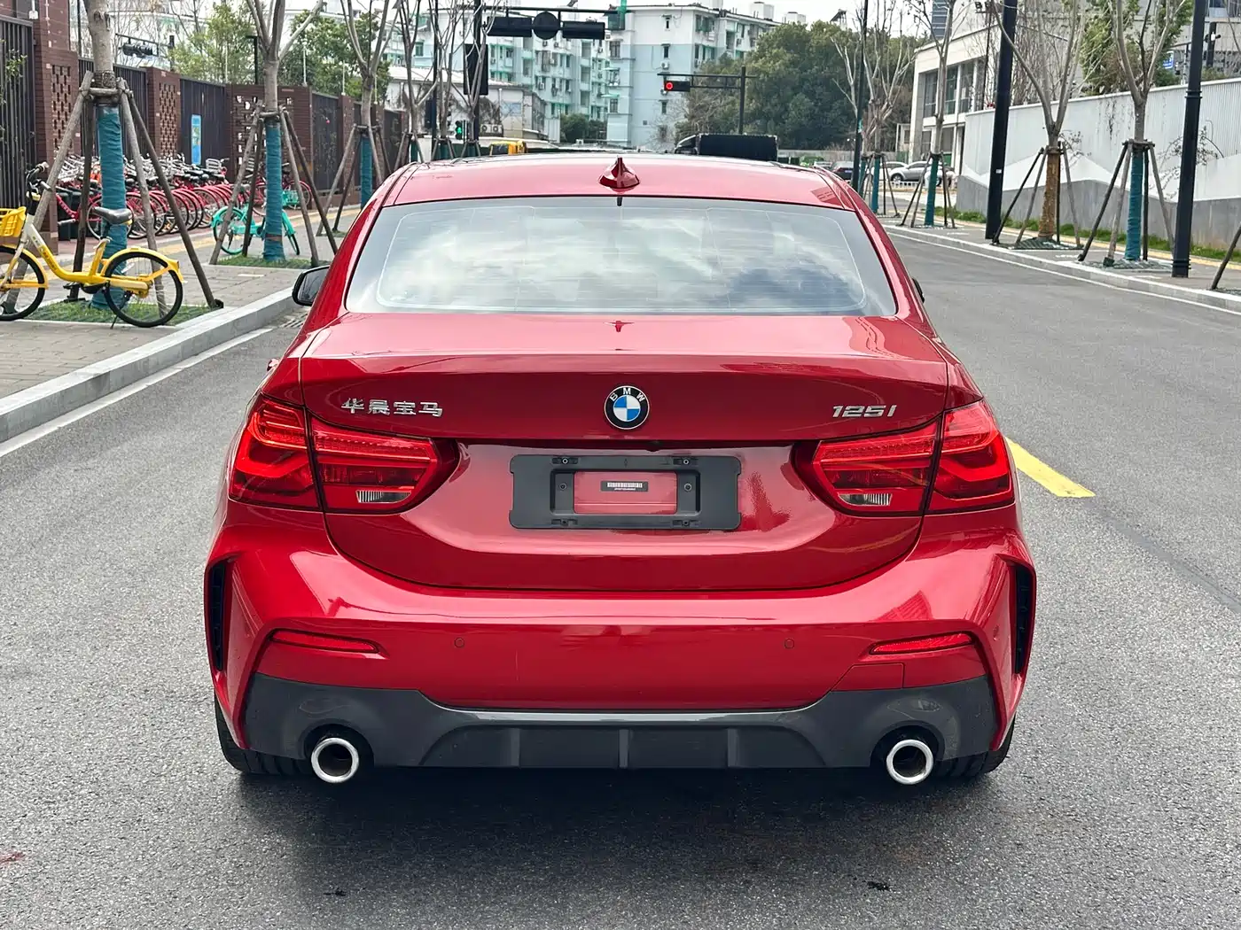 BMW 1 Series 2020 Model 125i Leading M Sport Package фото 5