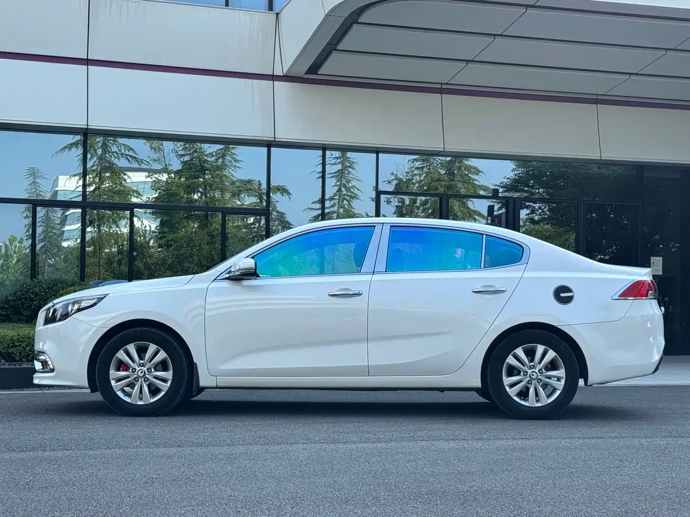 Kia K4 2014 1.8L Automatic GLS фото 5