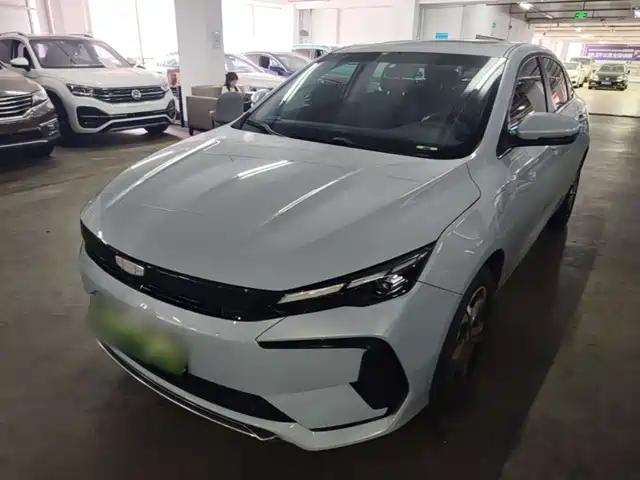  Geely Emgrand L HiP 2024 Model Champion Edition 1.5TD-DHT Pro 100KM Surpassing Type