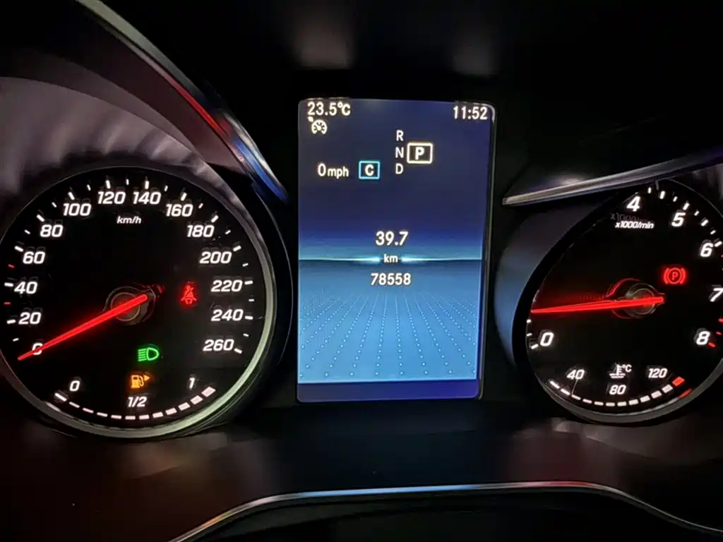Mercedes-Benz C-Class 2019 C 180 L Fashion Sport Edition фото 11