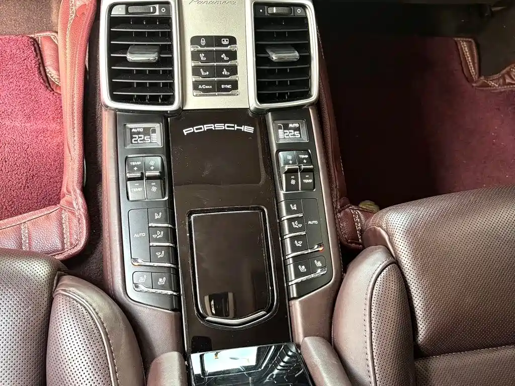 Porsche Panamera 2014 Panamera S Executive 3.0T фото 8