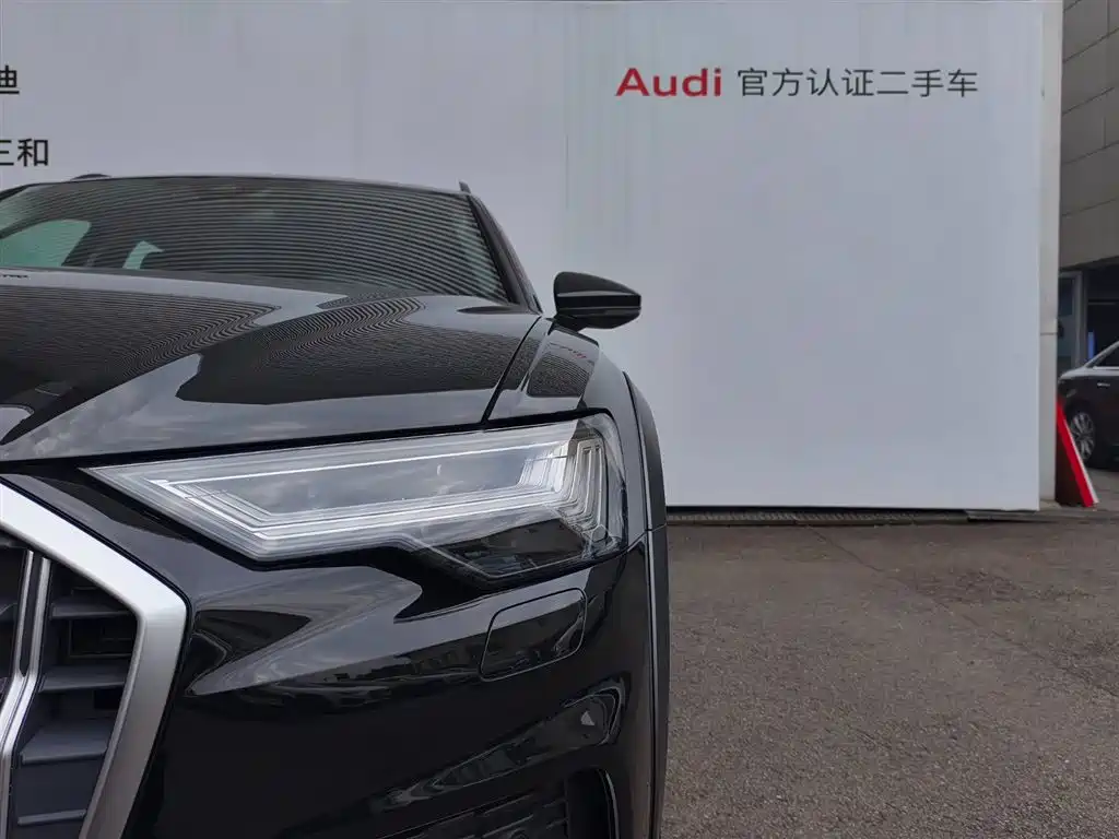 Audi A6 (Import) 2025 allroad quattro Explorer 55 TFSI Premium Off-Road фото 25