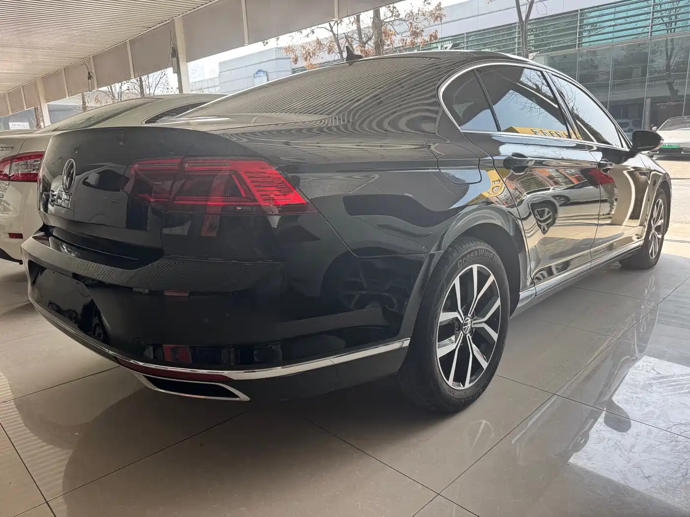 Volkswagen Magotan 2020 330TSI DSG Luxury фото 10