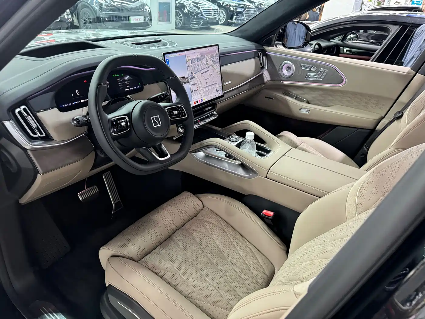 ZEEKR 8X 2026