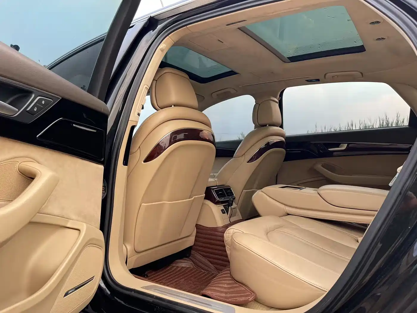 Audi A8 2012 A8L 45 TFSI quattro Comfort фото 13