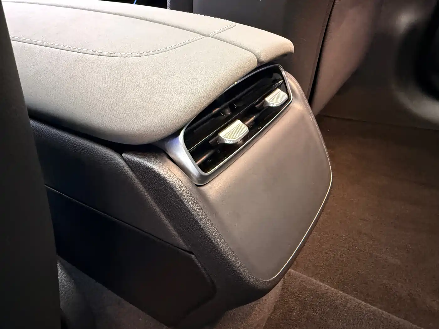 Mercedes-Benz EQS 2022 Model Year Facelift 450+ Pioneer Edition фото 24