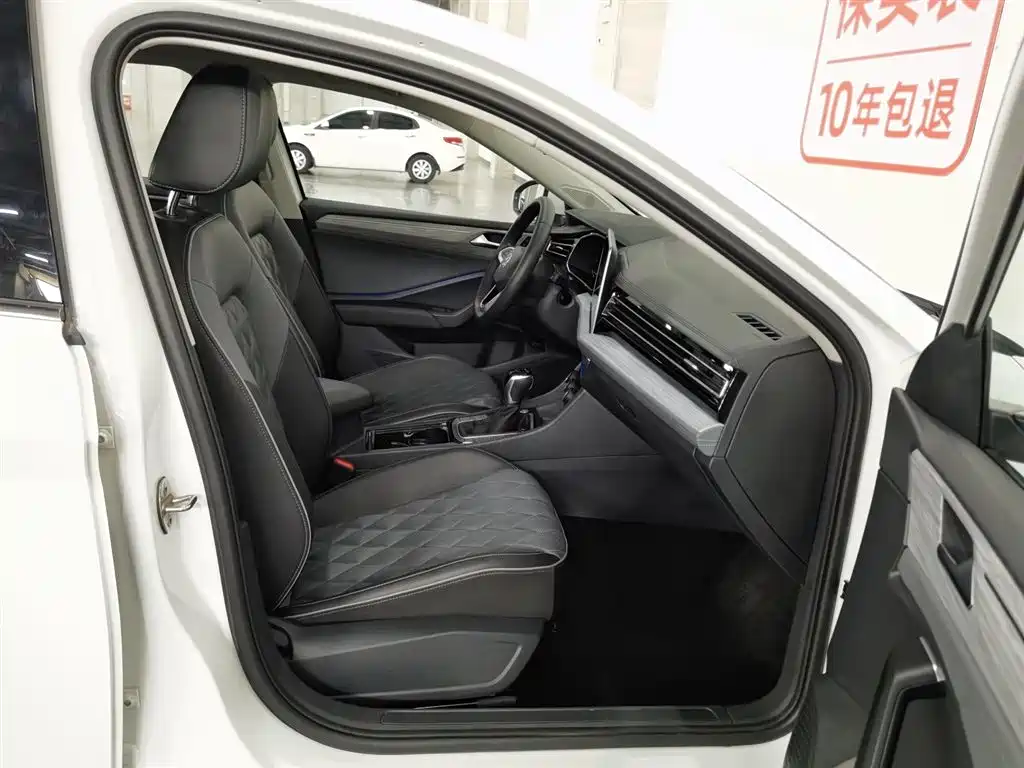 Volkswagen Sagitar 2024 300TSI DSG Surpass Edition фото 23