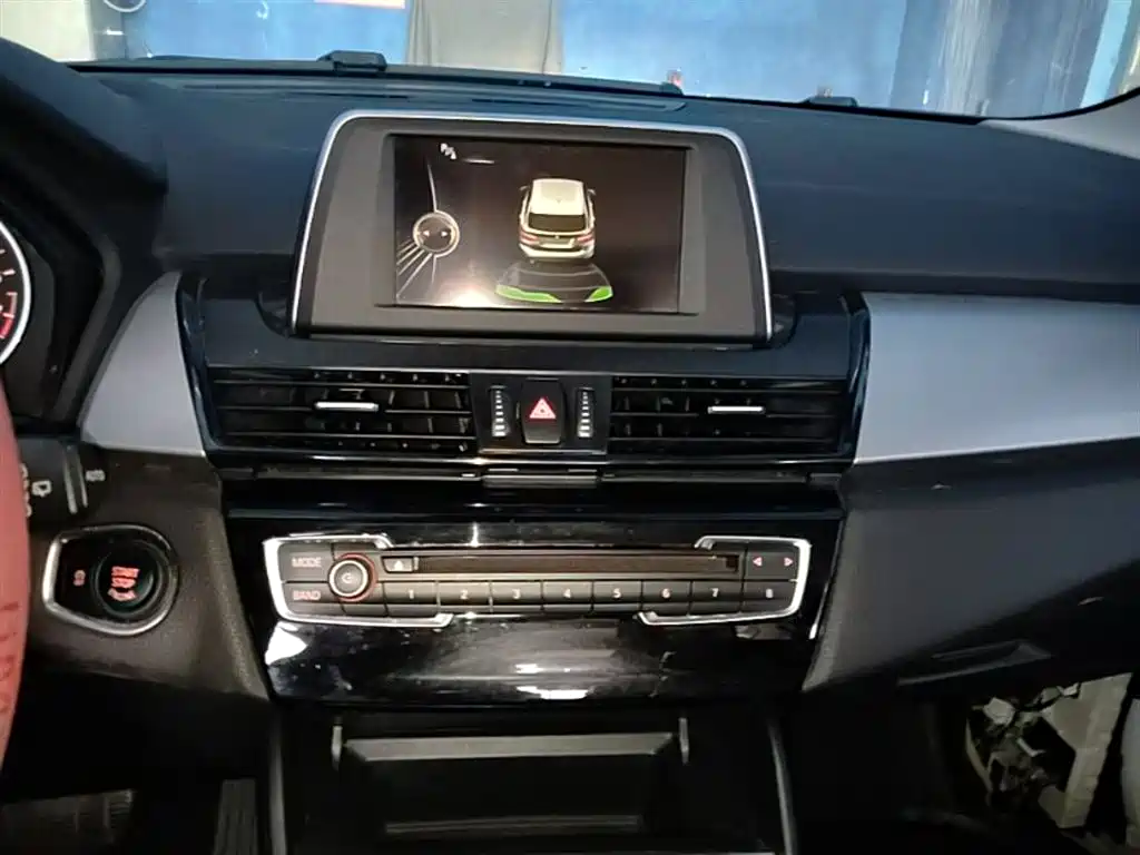BMW 2 Series Tourer (Import) 2015 218i Leading Type фото 13