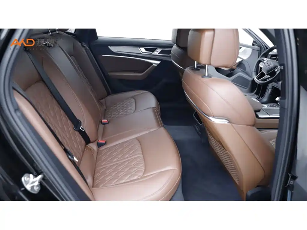 Audi A6L 2025 45 TFSI quattro Premium Sport фото 8