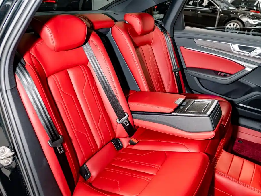 Audi A6L 2024 45 TFSI quattro Exclusive Dynamic фото 23