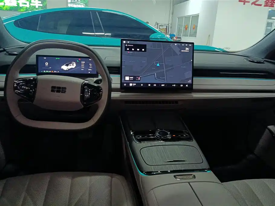 Geely Galaxy Galaxy Xingyao 8 2025 130km EM-i Premium Edition фото 12
