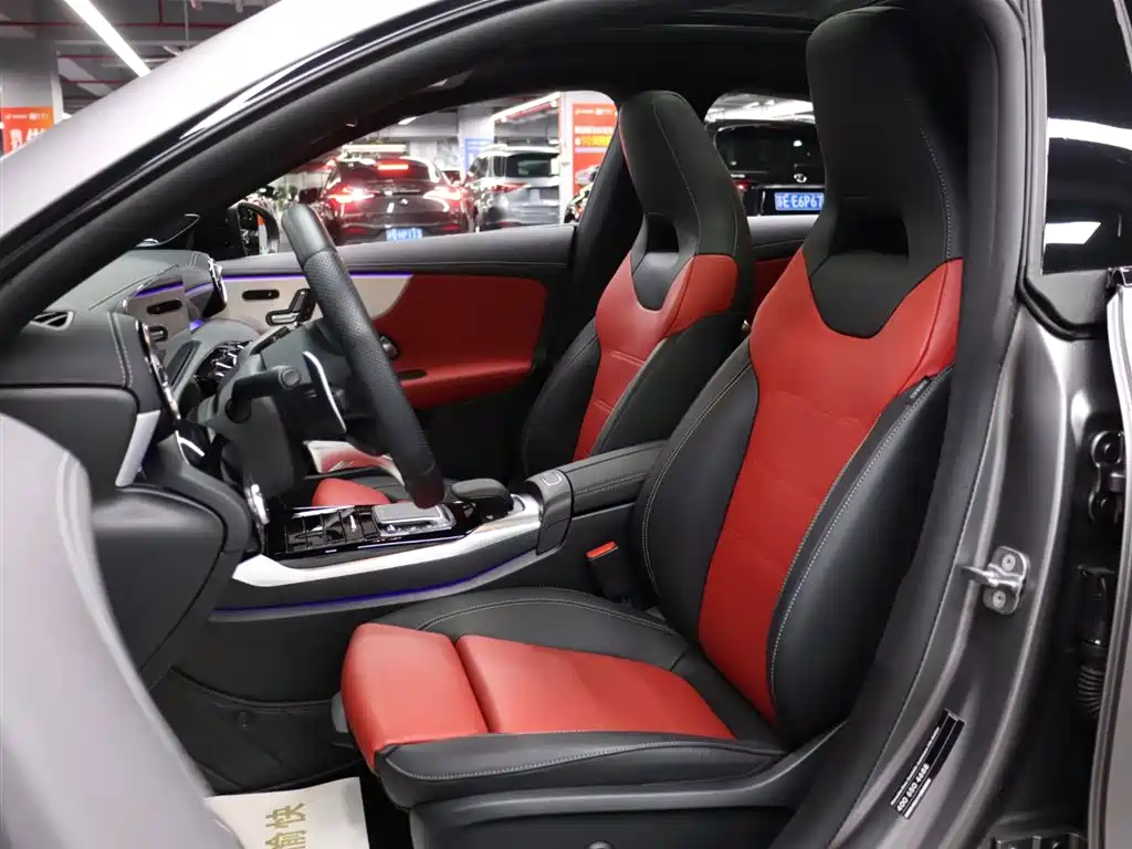 Mercedes-Benz CLA AMG 2023 AMG CLA 35 4MATIC фото 10