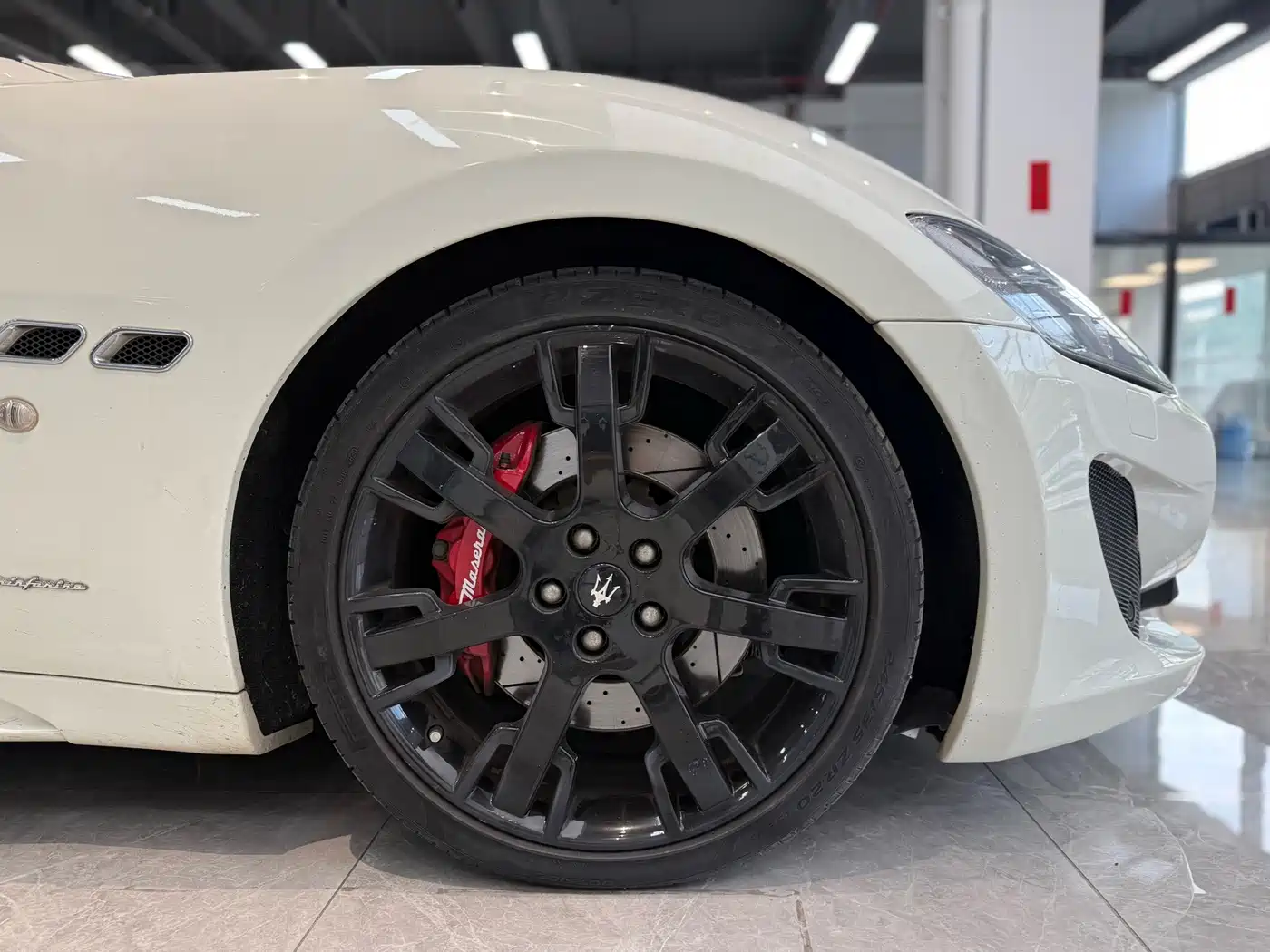 Maserati GranTurismo 2017 2013 4.7L Sport Automatic