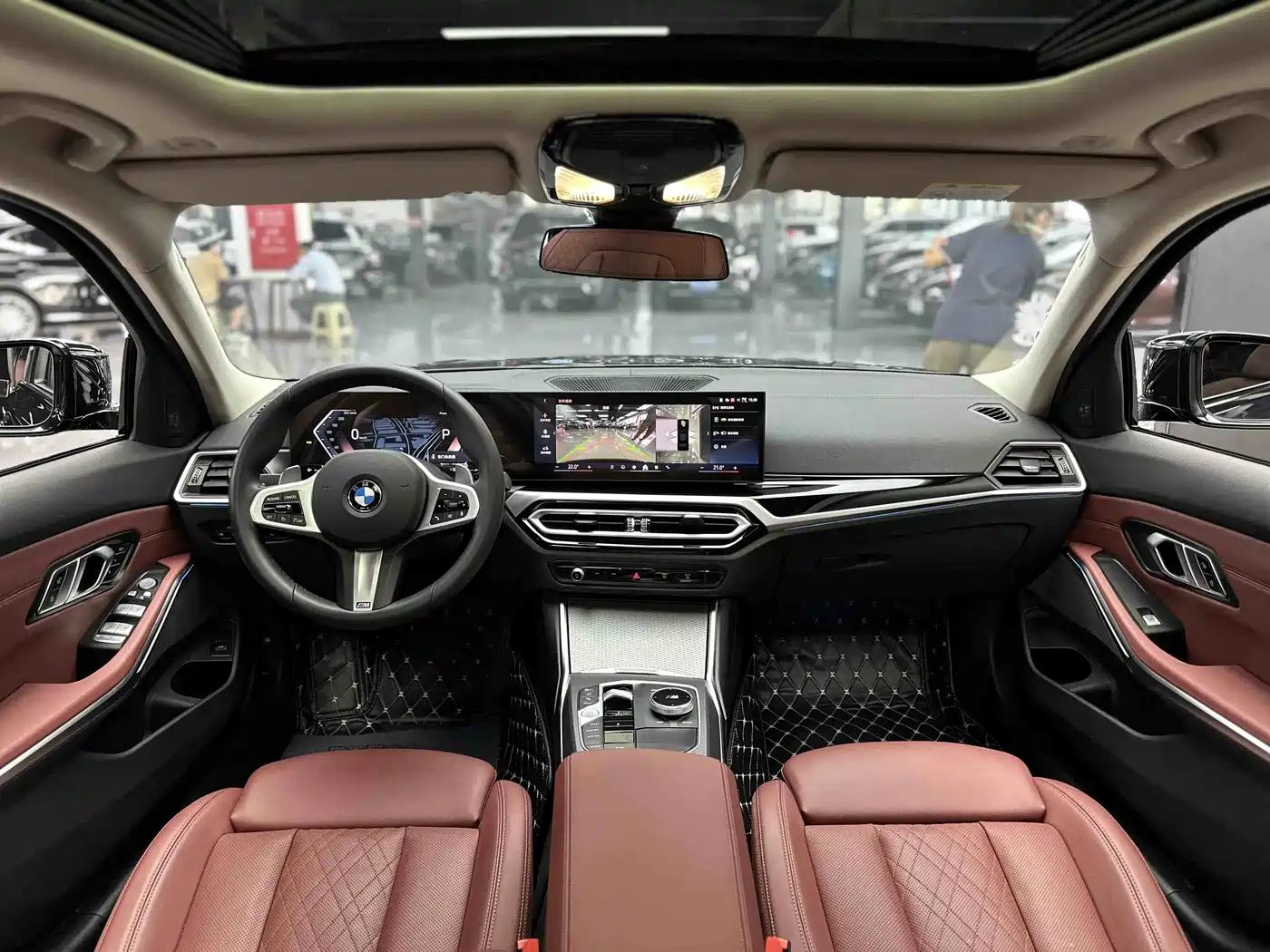 BMW 3 Series 2024 325Li M Sport Shadowline Package фото 7