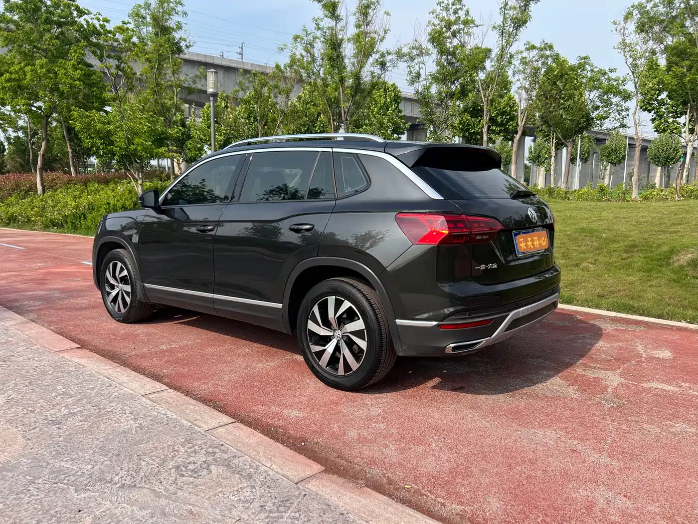 Volkswagen Tayron 2019 Expedition 280TSI 2WD Luxury (China VI) фото 7