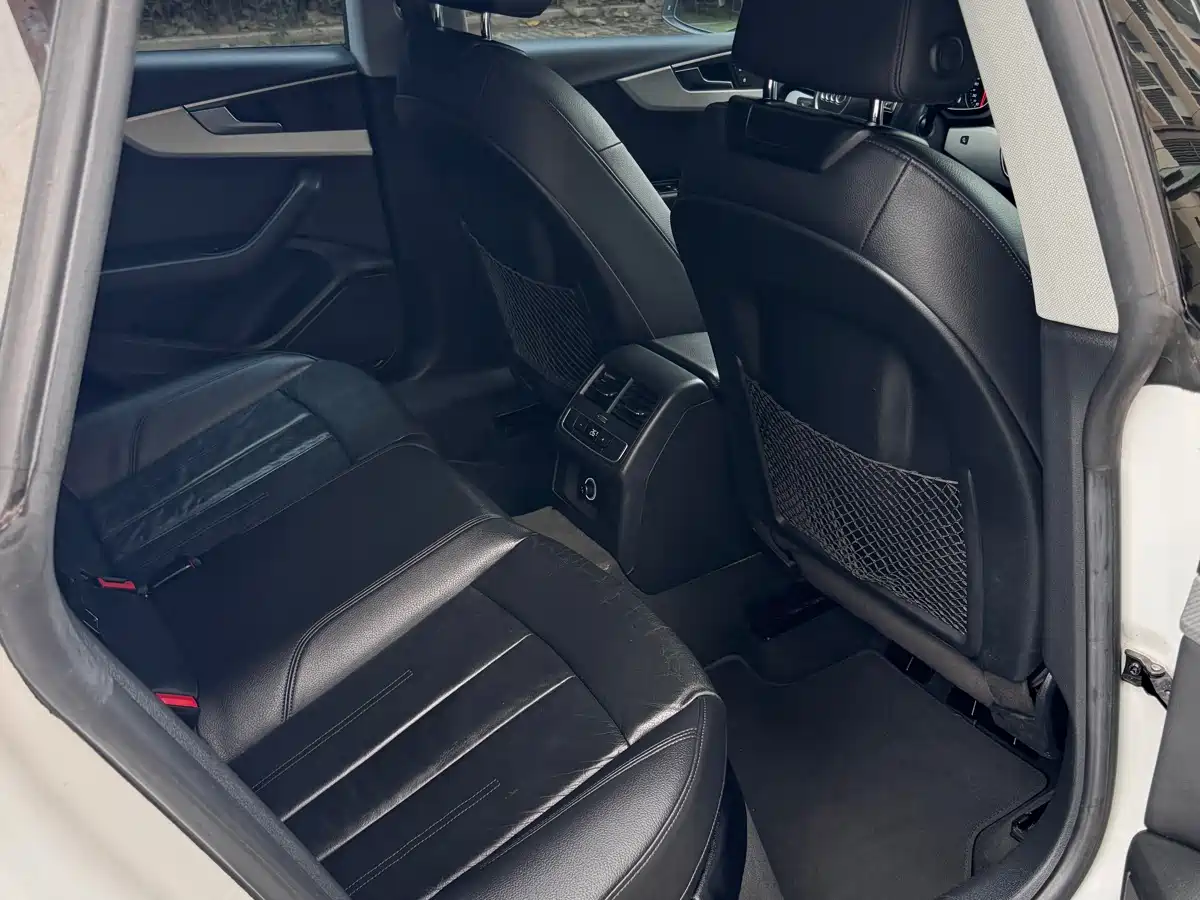 Audi A5 (Import) 2017 Sportback 40 TFSI Fashion фото 16