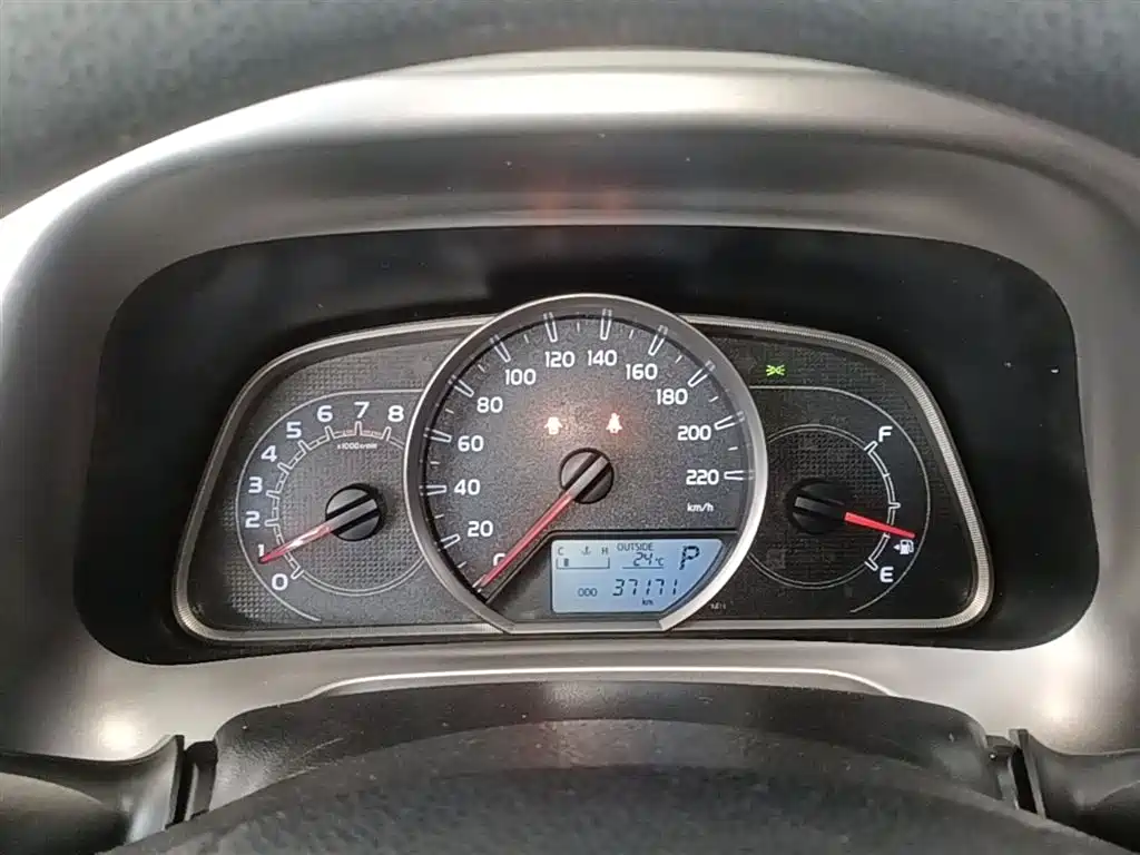Toyota RAV4 Rongfang 2016 2.0L CVT 2WD Trend (China V) фото 12